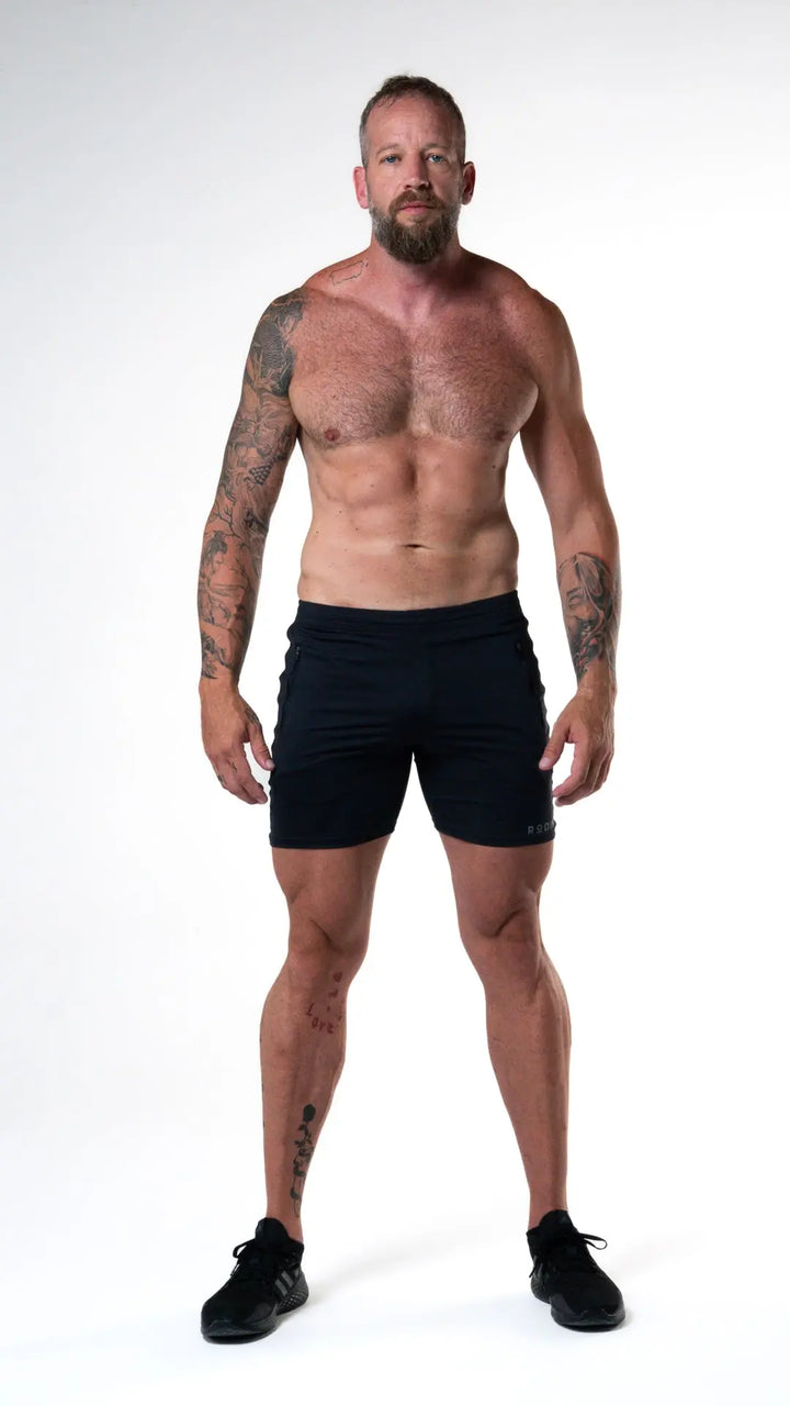 Man wearing the Diesel short functional athlete of color black#color_black